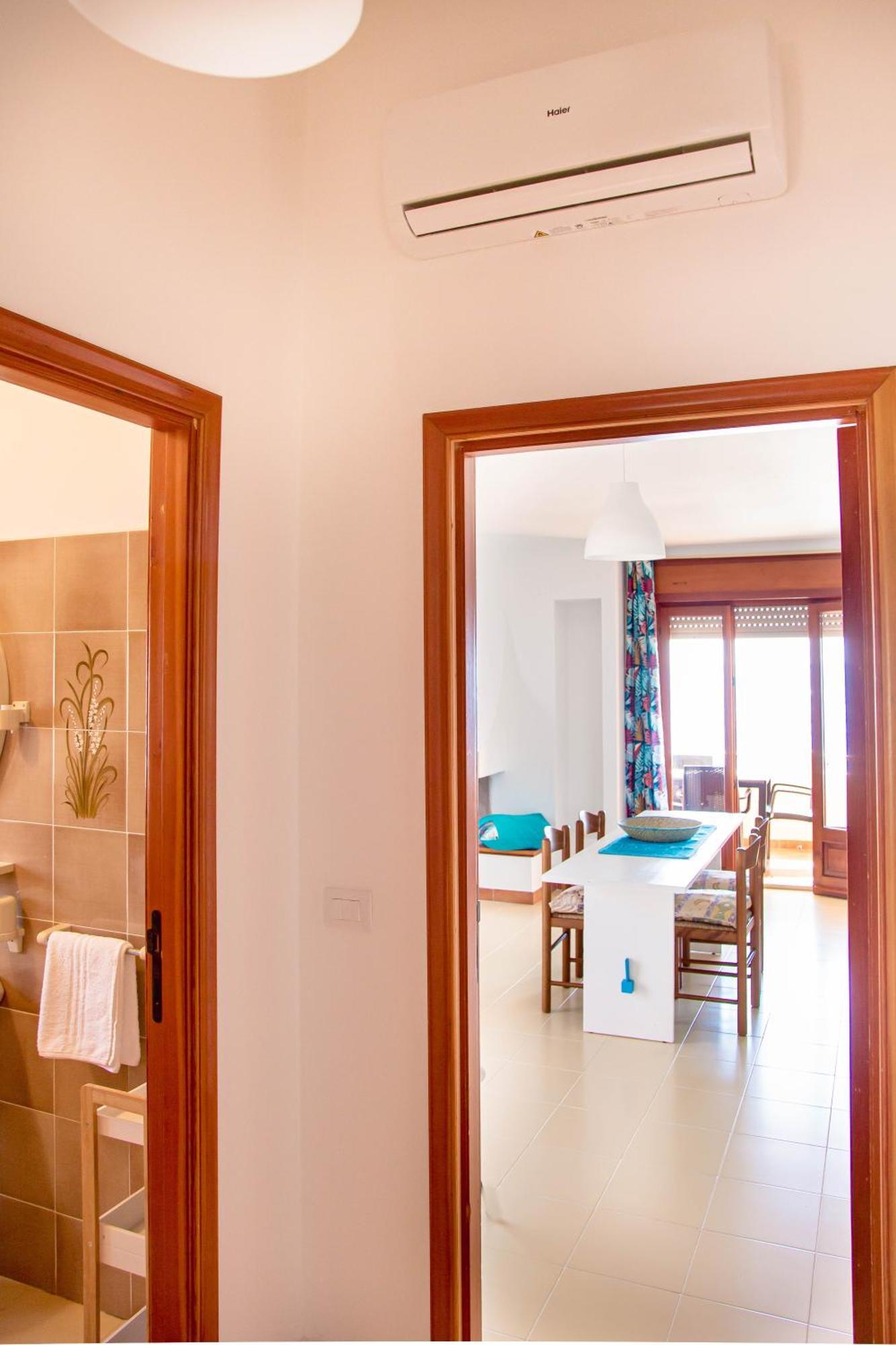 Casa Leo Lungomare Palmasera Apartamento