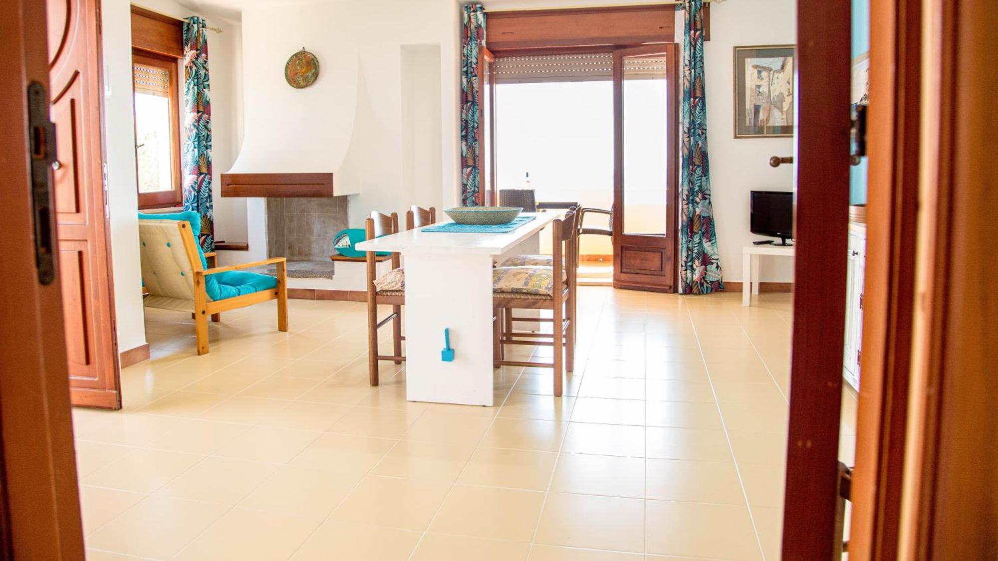 Casa Leo Lungomare Palmasera Apartamento